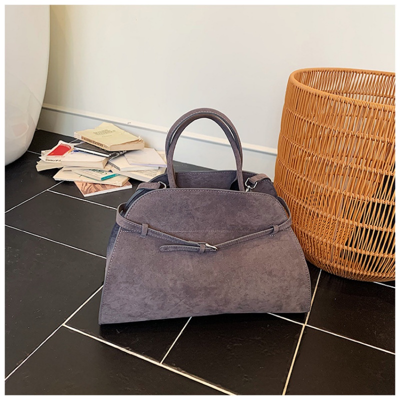 Structured Handbag Top Handle - กระเป๋าถือทรงโดมมีโครงสร้างพร้อมหูจับด้านบนและสายคาดเอว ดีไซน์การใช้งานหลากหลายรูปแบบสำหรับการใช้งานในชีวิตประจำวัน