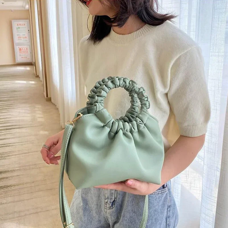 กระเป๋าถือขนาดเล็กผู้หญิงจีบไห - Key Holder Leather Pouch บทวิจารณ์และราคา