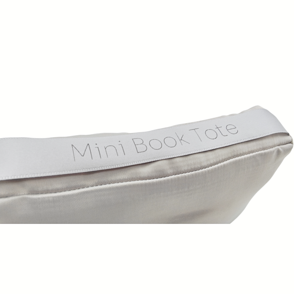 เหมาะสำหรับกระเป๋าถือ CD Bookt - Luxury Zipper Bags บทวิจารณ์และราคา