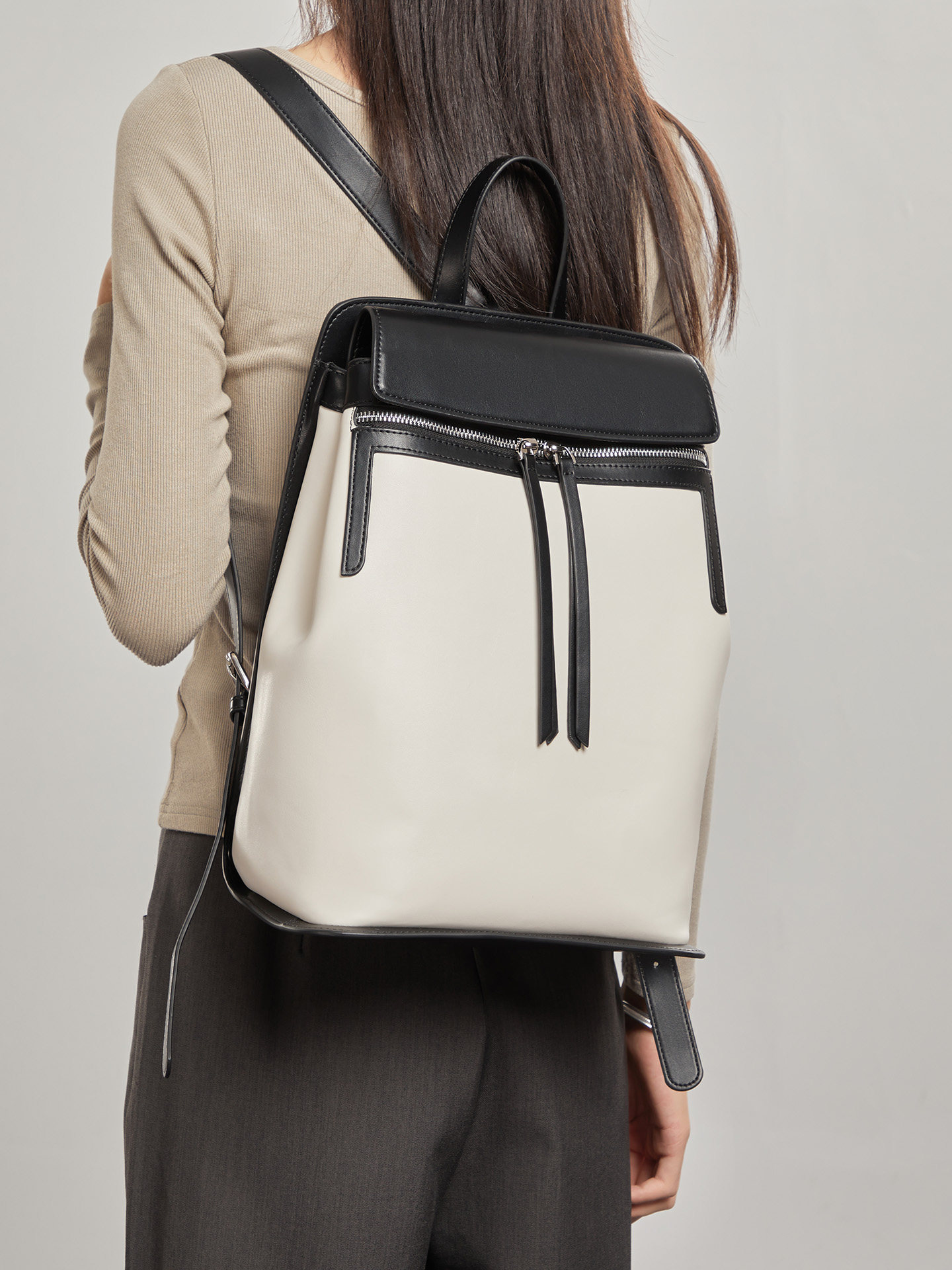 กระเป๋าเป้สะพายหลังแฟชั่นหรูหร - Luxury Zipper Bags บทวิจารณ์และราคา