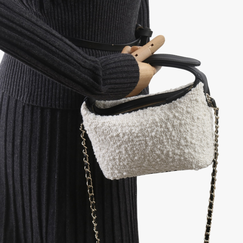 กระเป๋าหนังคลาสสิคทรงมินิโฮโบส - Luxury Zipper Bags บทวิจารณ์และราคา